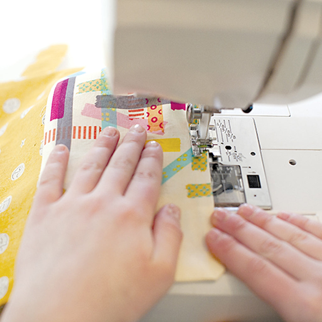 Sewing for Beginners Handy Pocket Guide