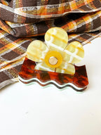 Retro Flower Thread Cutter