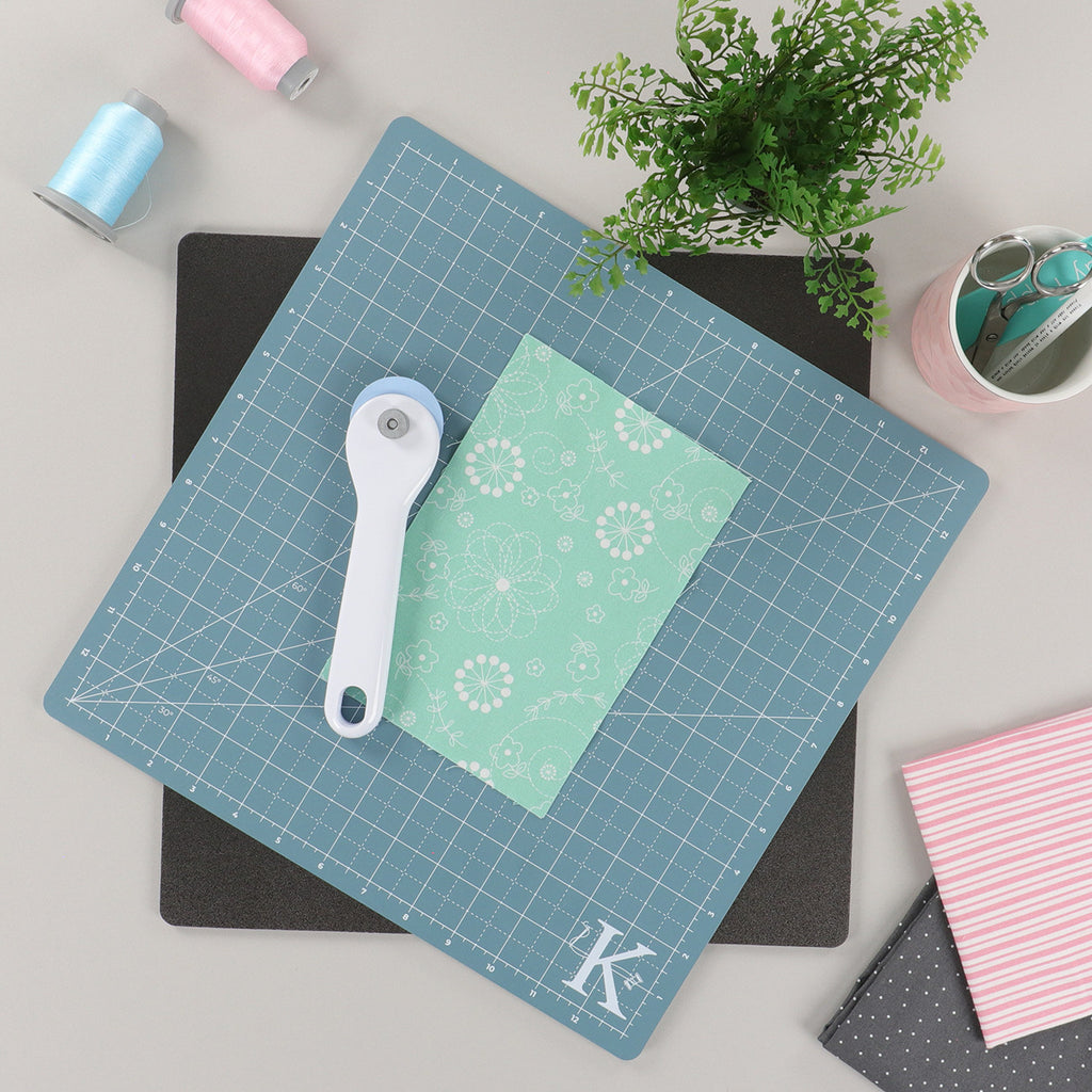 Rotating Cutting Mat